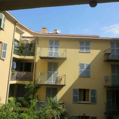 Vieux Nice, Grand 2p Sur Jardins, Parking, Calme, Soleil Lägenhet *